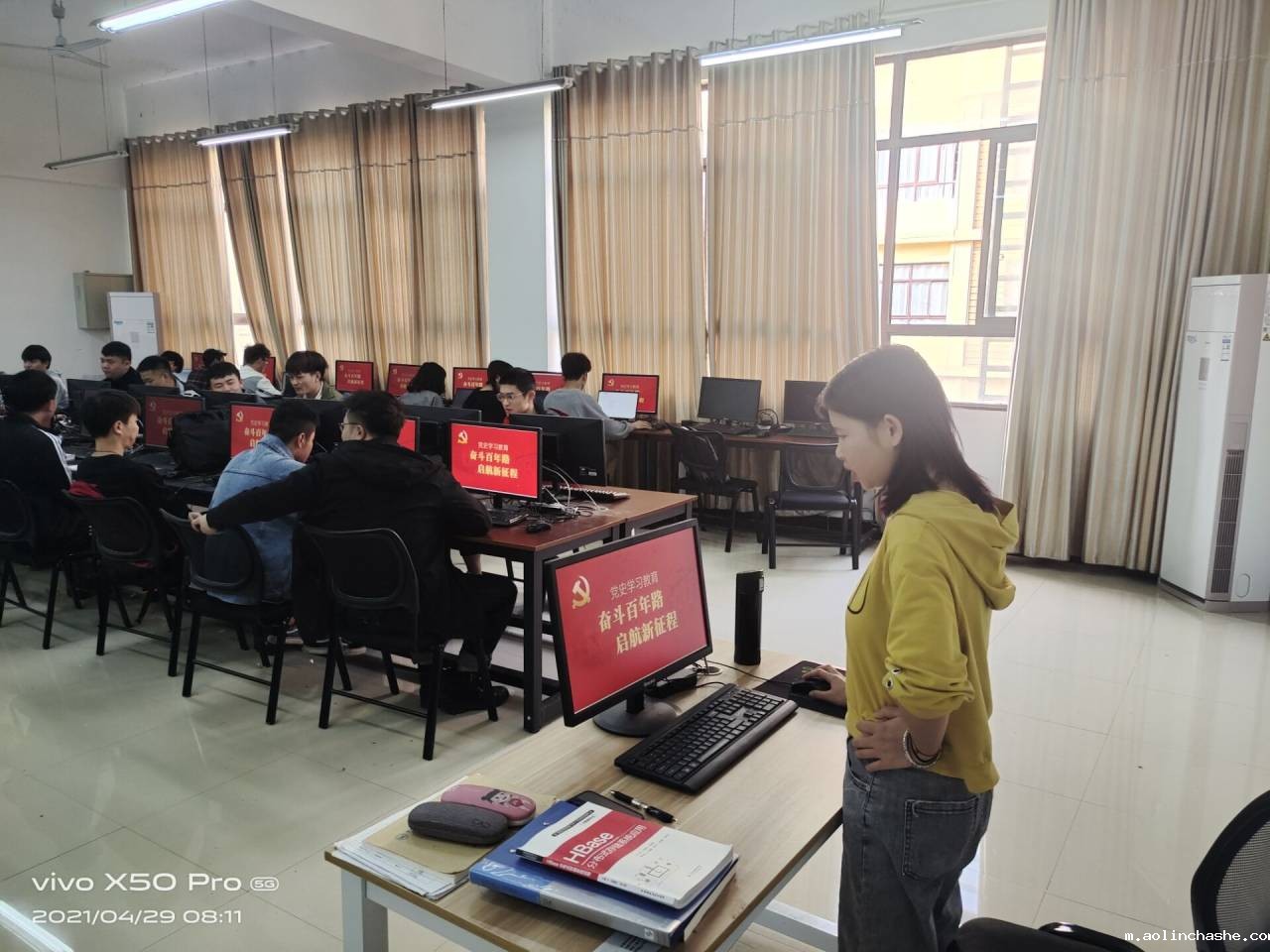 追寻红色足迹 汲取奋进力量(图3) 追寻红色足迹 汲取奋进力量(图3)